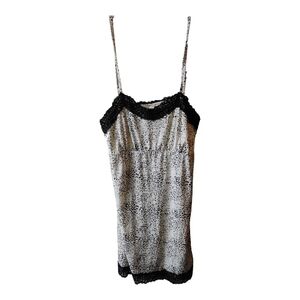 Jessica Simpson Black and White Patterned Top